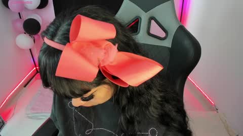 zoe_sullivan_ online show from December 2024 12:38:02 PM