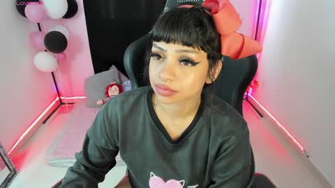 zoe_sullivan_ online show from December 2024 12:44:02 PM