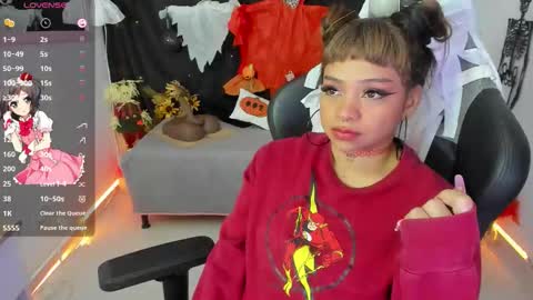 zoe_sullivan_ online show from October 2025 09:32:01 AM