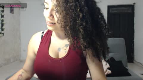 zoe tai online show from February 2026 04:41:01 AM