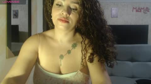 zoe tai online show from May 2026 12:19:01 AM