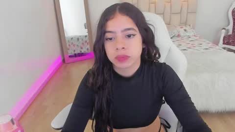 Zoe online show from March 2025 02:23:02 PM