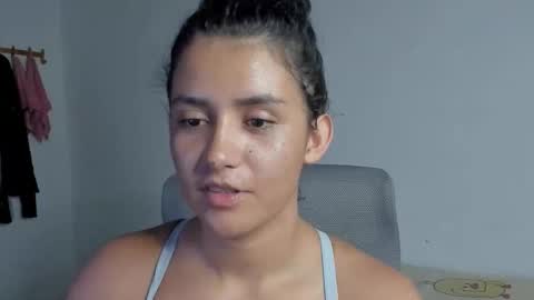 Snapshot of zoe_wattson chatting on May 2026 02:51:02 AM Zoe online show from May 2026 02:51:02 AM