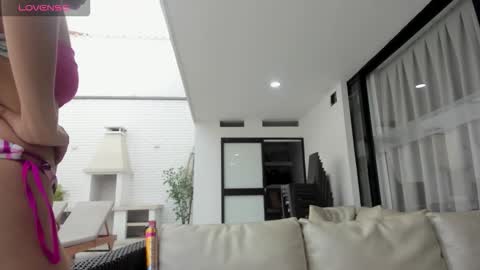 zoeblanc online show from January 2026 11:56:01 AM