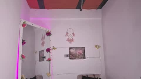 Catt online show from October 2025 10:43:02 PM