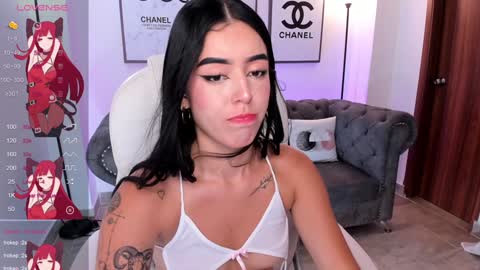  zoee jackson online show from January 2025 06:57:01 PM