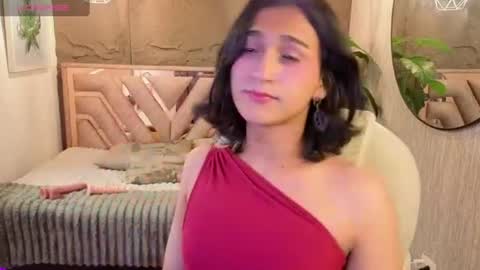 Snapshot of zoee_kiss_ chatting on July 2026 09:06:01 PM ZOE online show from July 2026 09:06:01 PM