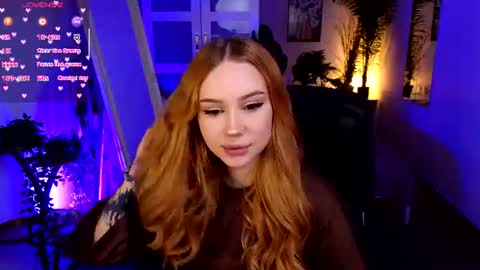 Snapshot of zoeford_ chatting on July 2026 09:41:01 AM ZOE online show from July 2026 09:41:01 AM