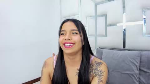 ZoeSwam online show from February 2025 07:36:01 PM