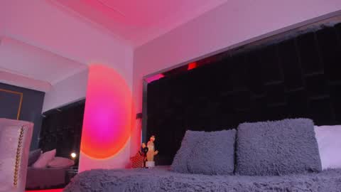 zoevidal_ online show from January 2025 11:55:01 AM