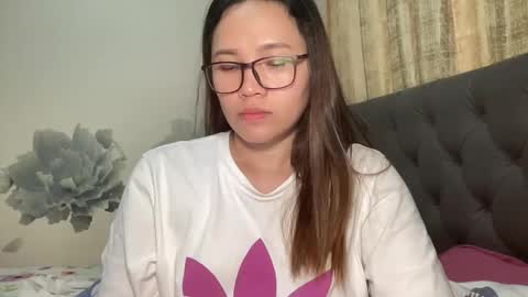 zoey_foryou online show from April 2026 12:22:02 PM