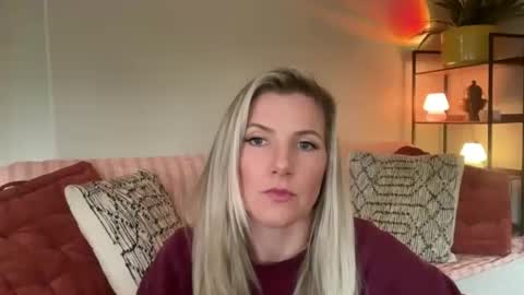 Snapshot of zoeydanner chatting on February 2026 09:44:02 PM Zoeydanner online show from February 2026 09:44:02 PM