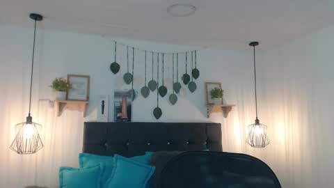 CALL ME    Z O H E T  online show from December 2025 10:33:01 AM