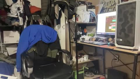 Snapshot of zone45887003 chatting on January 2026 09:46:02 AM daddybighardonlate online show from January 2026 09:46:02 AM