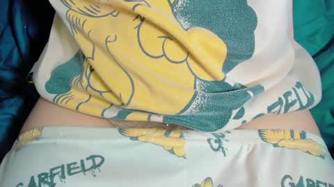 Snapshot of zooeybelair chatting on February 2025 05:08:01 AM Alicie online show from February 2025 05:08:01 AM