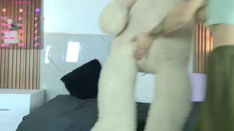 Violeta online show from February 2026 12:00:01 PM