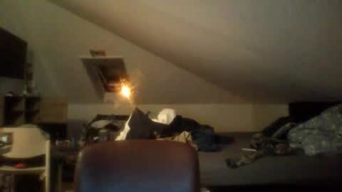 zubit online show from April 2026 11:02:02 PM