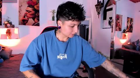 Snapshot of zuryramirez_ chatting on January 2026 07:06:02 PM Zury Ramirez online show from January 2026 07:06:02 PM