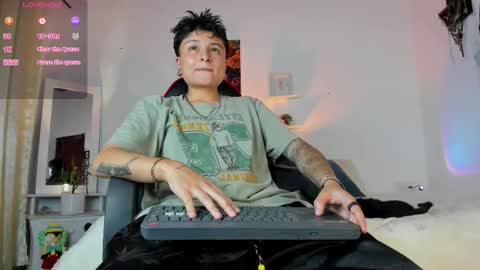 Snapshot of zuryramirez_ chatting on March 2026 11:18:01 PM Zury Ramirez online show from March 2026 11:18:01 PM