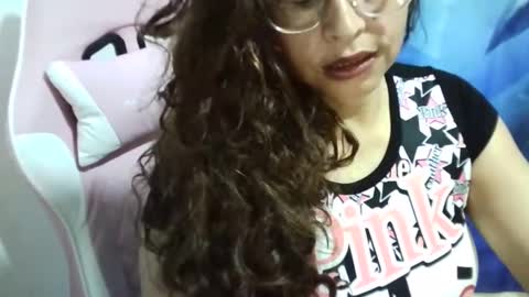 Snapshot of zusanahot chatting on January 2025 12:04:02 AM zusanahot online show from January 2025 12:04:02 AM