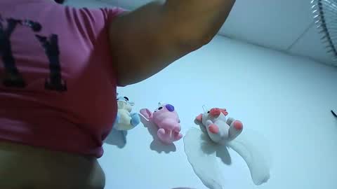 Snapshot of zusanahot chatting on October 2025 07:45:01 PM zusanahot online show from October 2025 07:45:01 PM