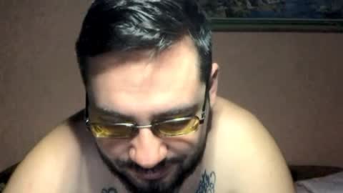 Snapshot of zyqrael chatting on April 2026 05:18:01 PM Vlad online show from April 2026 05:18:01 PM