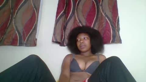 zyraelle_01 online show from April 2026 02:37:02 AM