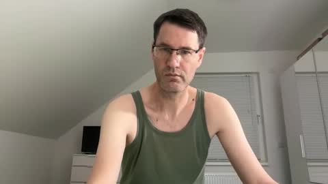 zzz123_cam online show from February 2026 04:05:02 PM