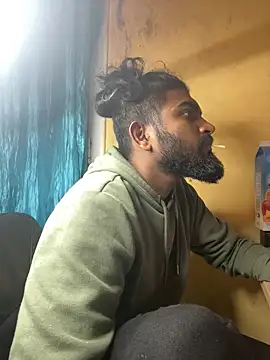 IviedWaster online show from December 2024 03:19:02 AM