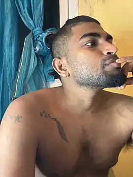 IviedWaster online show from December 2024 01:10:01 AM