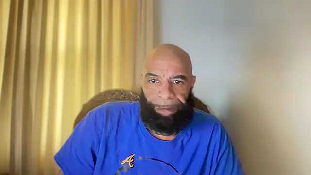 Snapshot of ANAKONDA_KIING chatting on March 2025 02:32:02 PM ANAKONDA KIING online show from March 2025 02:32:02 PM