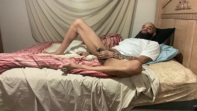 Snapshot of ANAKONDA_KIING chatting on December 2025 09:16:01 AM ANAKONDA KIING online show from December 2025 09:16:01 AM