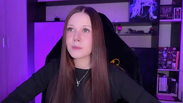 jasminevine online show from April 2026 10:18:01 PM