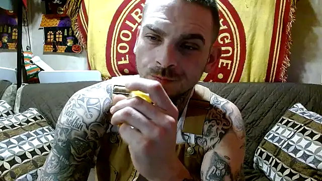 DADDY KANE8--- online show from January 2025 02:15:01 AM