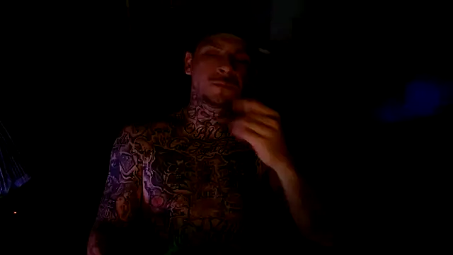 Snapshot of DADDY_KANE8--- chatting on February 2026 11:42:02 PM DADDY KANE8--- online show from February 2026 11:42:02 PM