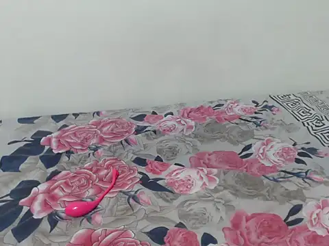 queen  ebony online show from November 2025 12:30:01 AM