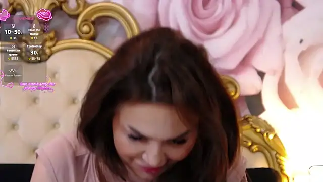 HessaHessy online show from April 2026 02:03:01 PM