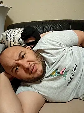 genderfluidco2 online show from January 2026 07:11:01 PM