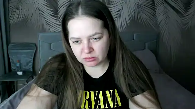 uliastar online show from February 2025 07:12:02 AM