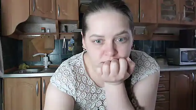 uliastar online show from March 2025 06:14:02 AM