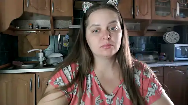 uliastar online show from September 2025 05:09:02 AM