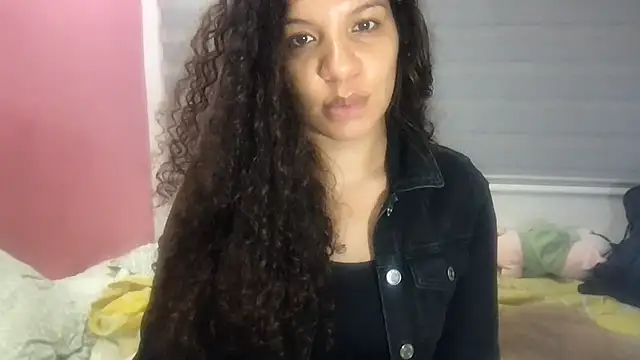 Snapshot of gatubelahot chatting on September 2025 01:50:01 AM gatubelahot online show from September 2025 01:50:01 AM