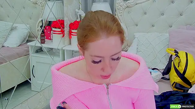 TinaBrook online show from October 2025 03:45:01 AM