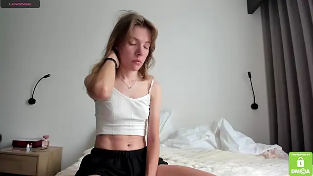 Kalisee  online show from January 2026 04:37:02 AM