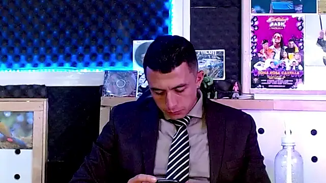 Darko0717 online show from March 2025 12:20:02 AM