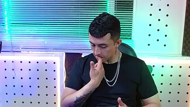 Darko0717 online show from March 2026 12:40:02 AM