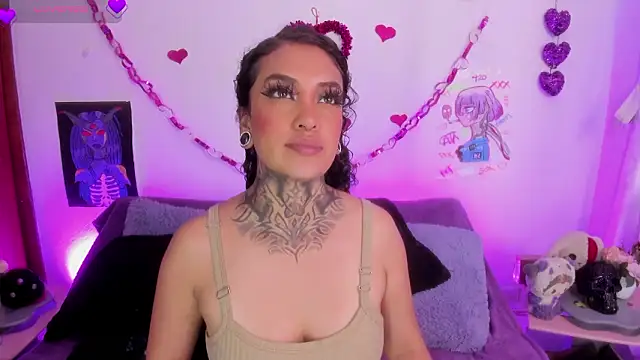 Cata green online show from February 2026 07:43:01 PM