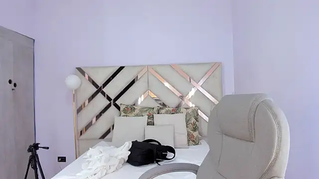 kylie reyes online show from March 2026 07:32:01 PM