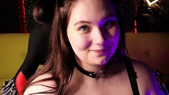 DjennaPalme online show from January 2025 09:19:01 AM