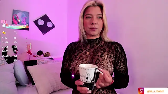 Gaia Stone online show from December 2025 10:42:01 AM